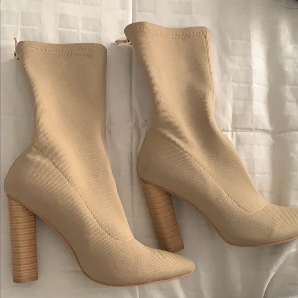 Ego Shoes Zip up beige booties